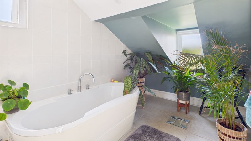 4 bed house for sale in Fore Street, Westonzoyland  - Property Image 31