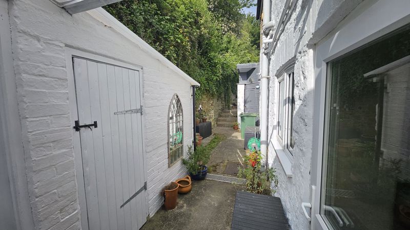 4 bed cottage for sale in Palmer Street, South Petherton  - Property Image 28