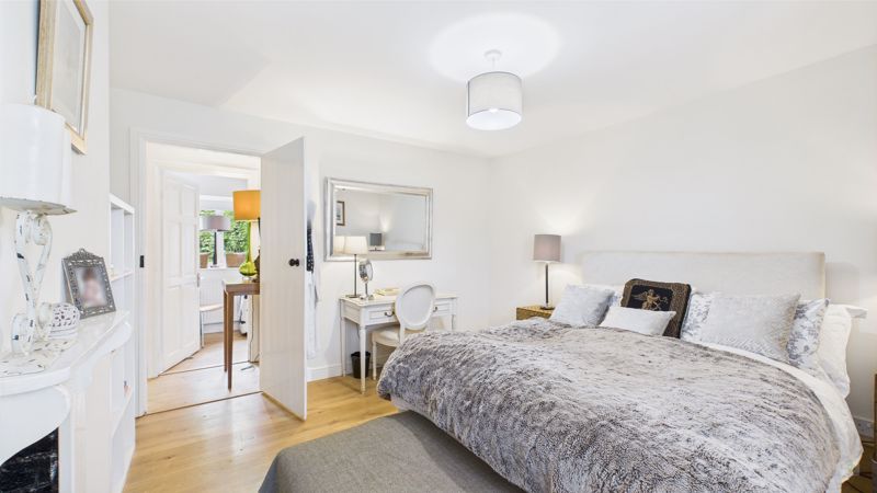 4 bed cottage for sale in Palmer Street, South Petherton  - Property Image 24