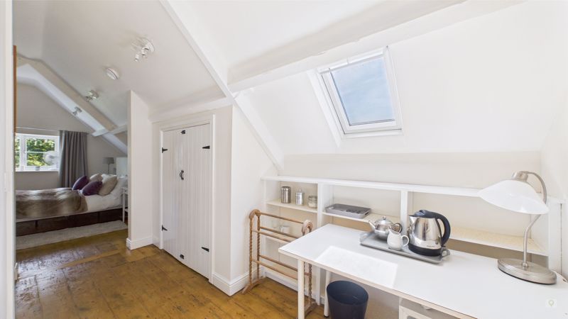 4 bed cottage for sale in Palmer Street, South Petherton 19