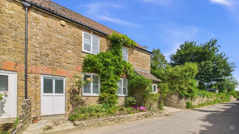 4 bed cottage for sale in Palmer Street, South Petherton - Property Image 1