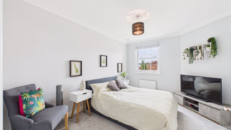 2 bed for sale in Shepherd Court, Yeovil 9