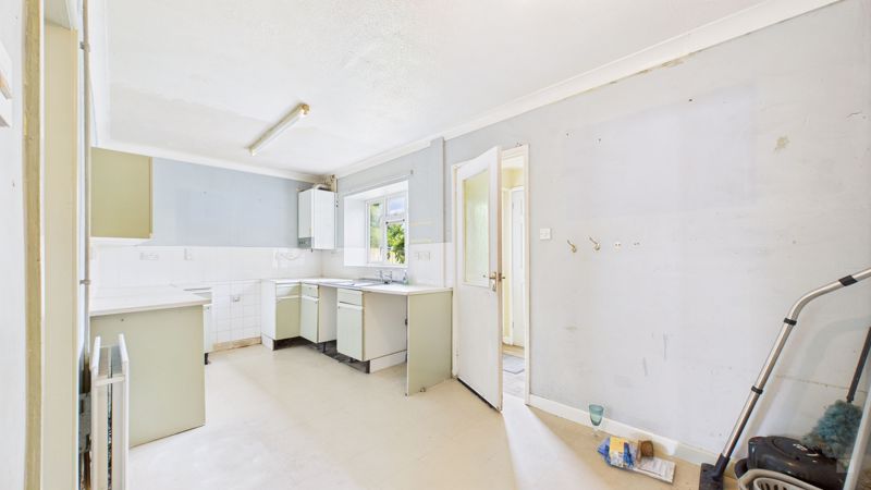 3 bed house for sale in Hyde Road, Montacute  - Property Image 11