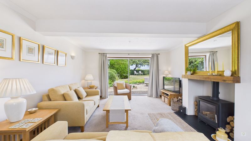 3 bed bungalow for sale in Hawthorn Hill, East Lambrook  - Property Image 16