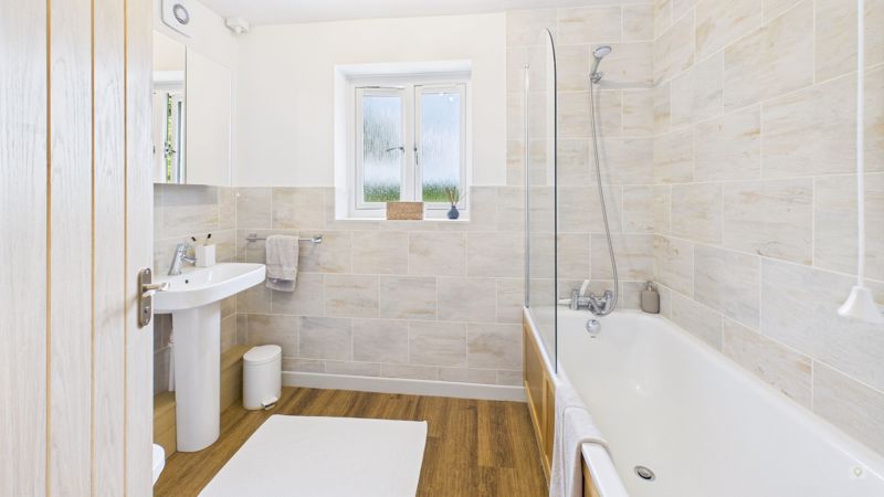 3 bed bungalow for sale in Hawthorn Hill, East Lambrook  - Property Image 19