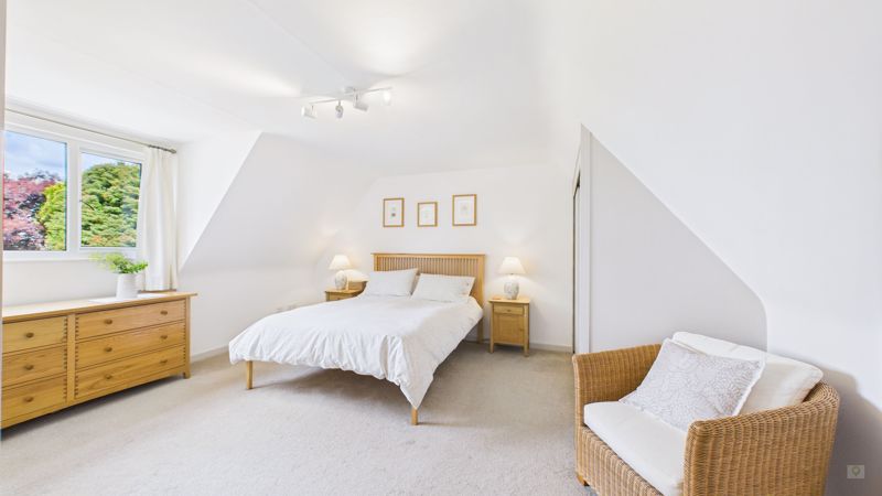3 bed bungalow for sale in Hawthorn Hill, East Lambrook  - Property Image 20