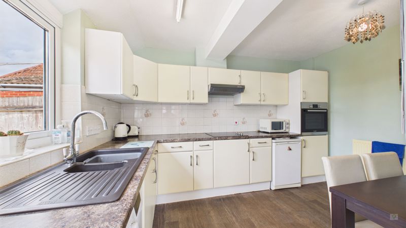 2 bed house for sale in Layne Terrace, West Chinnock 1