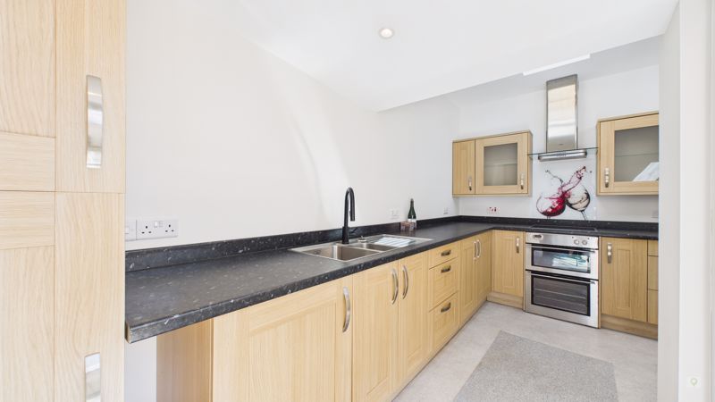 2 bed cottage to rent in Green Street, Hinton St George  - Property Image 4