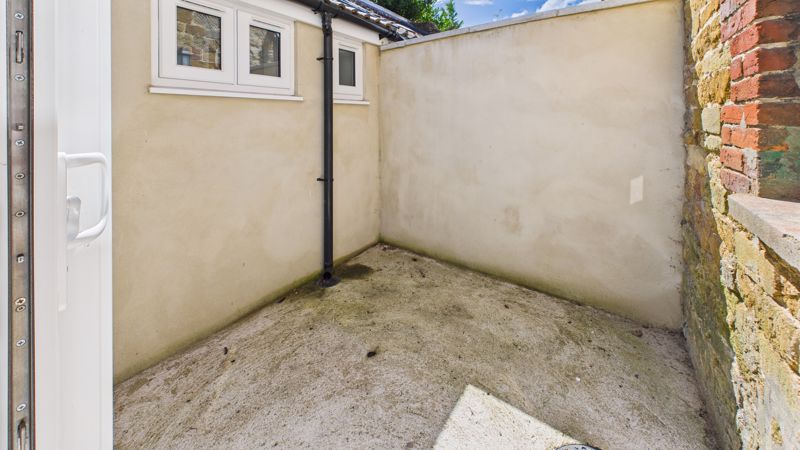 2 bed cottage to rent in Green Street, Hinton St George  - Property Image 13
