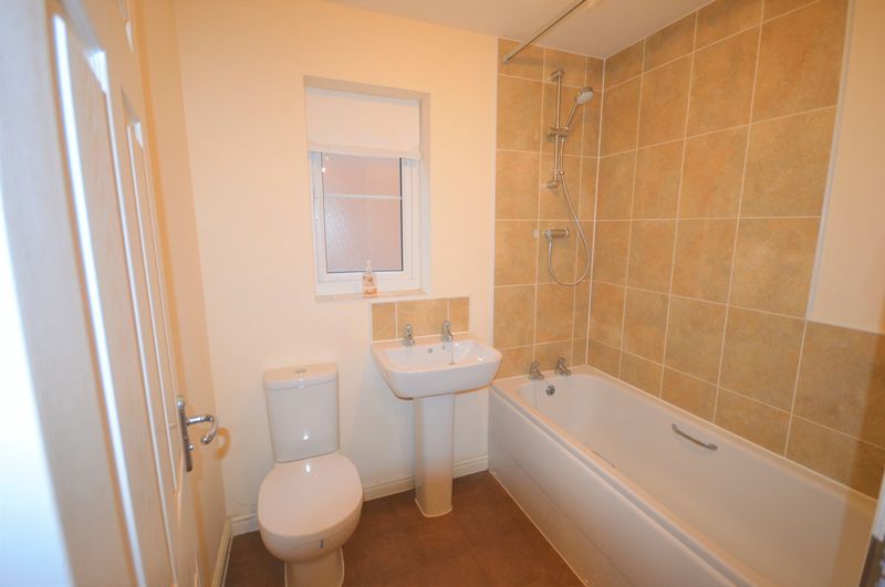 2 bed house for sale in Quarry Piece Drive, South Petherton  - Property Image 6