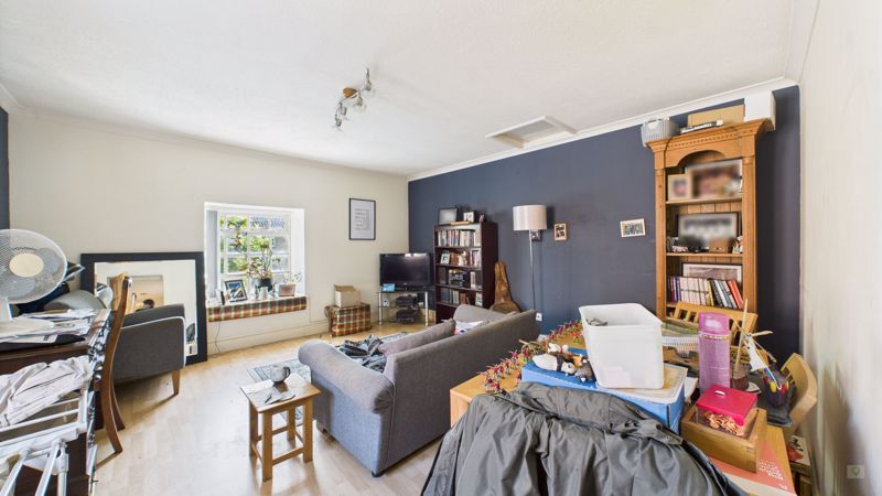 1 bed for sale in St. James Street, South Petherton 2