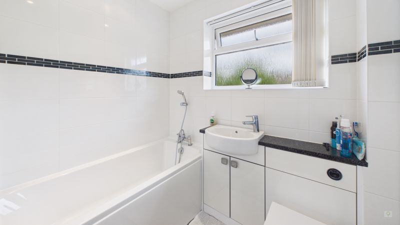 3 bed house for sale in Sycamore Drive, Crewkerne 14
