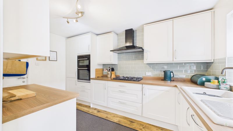 3 bed house for sale in Sycamore Drive, Crewkerne  - Property Image 11
