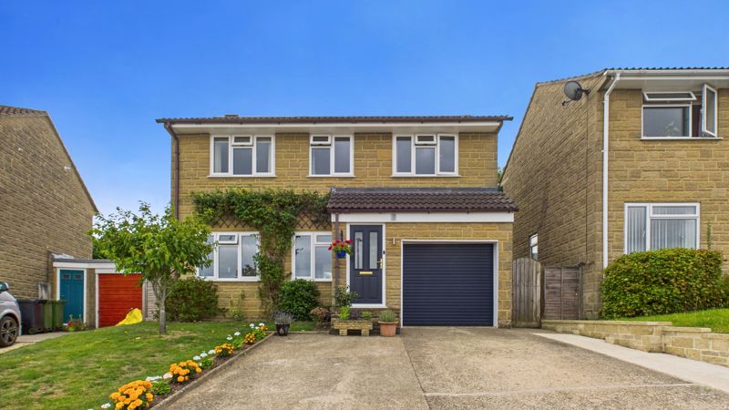 3 bed house for sale in Sycamore Drive, Crewkerne  - Property Image 1