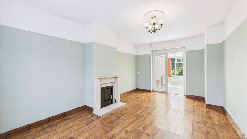 3 bed house for sale in St. Andrews Road, Yeovil 1