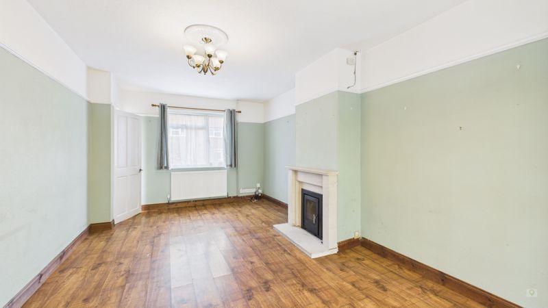 3 bed house for sale in St. Andrews Road, Yeovil 10