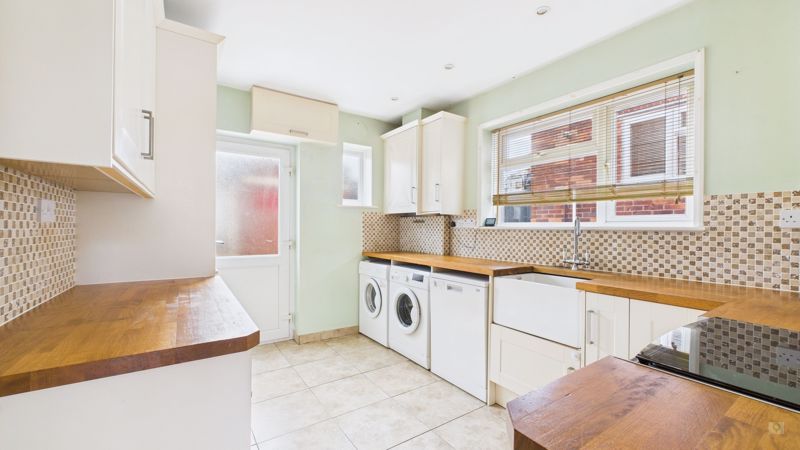 3 bed house for sale in St. Andrews Road, Yeovil  - Property Image 12