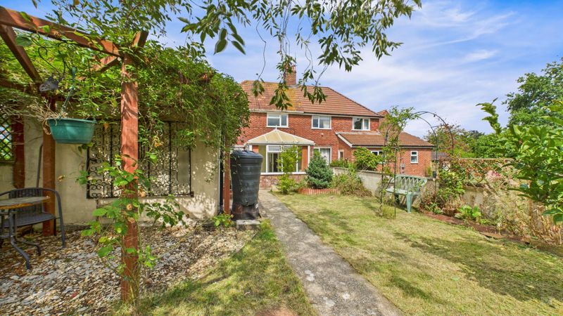 3 bed house for sale in St. Andrews Road, Yeovil  - Property Image 21