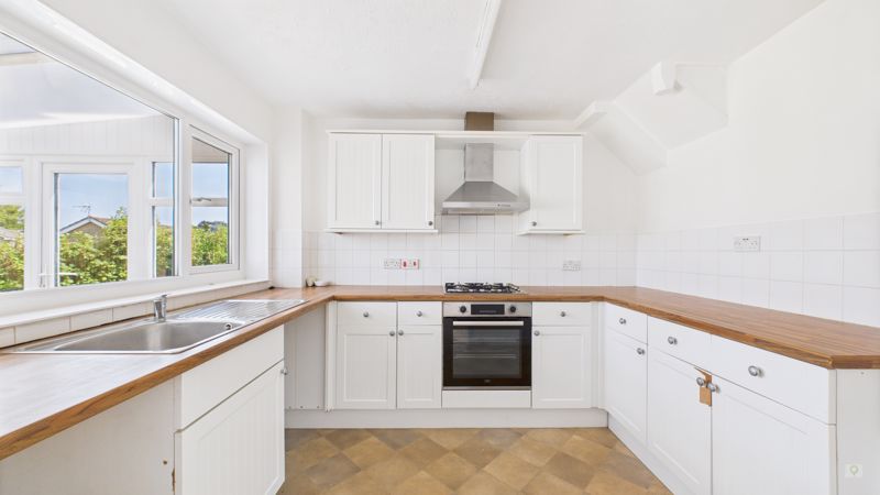 3 bed house for sale in Summer Shard, South Petherton  - Property Image 3
