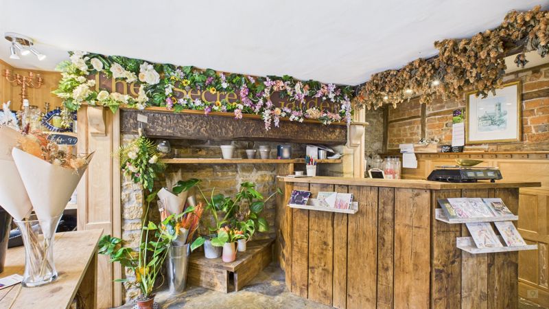 2 bed for sale in and  St. James Street, South Petherton 22