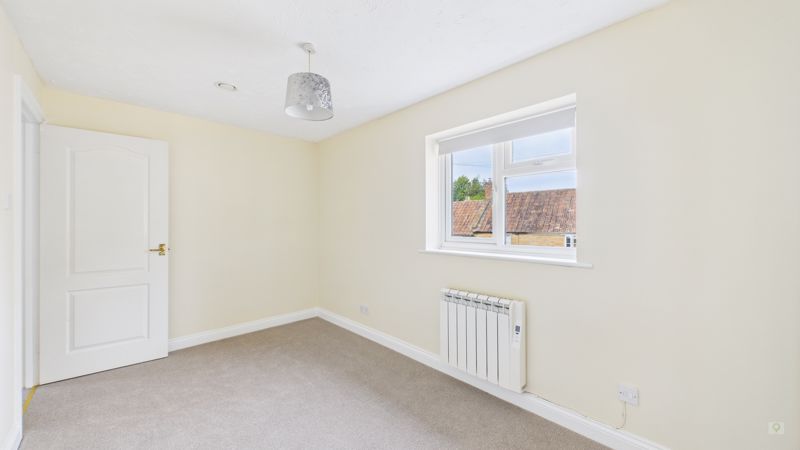 2 bed for sale in East Street, West Coker  - Property Image 4