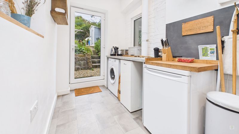 2 bed house for sale in Middle Street, Shepton Beauchamp 3