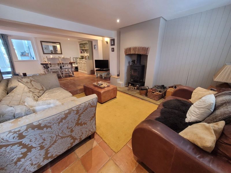2 bed house for sale in Middle Street, Shepton Beauchamp  - Property Image 11