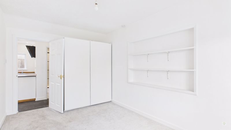 2 bed bungalow to rent in Fordhay, Yeovil 8