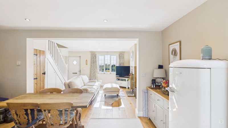 3 bed house for sale in Ham Hill, Stoke-Sub-Hamdon 3