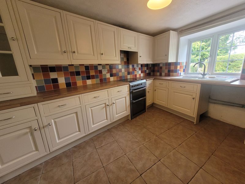 2 bed cottage for sale in Snails Hill, West Chinnock 9
