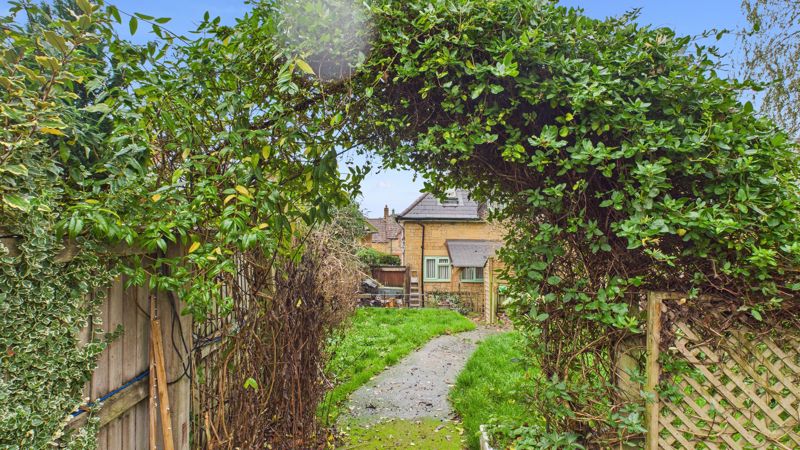 2 bed cottage for sale in Middle Street, Shepton Beauchamp 7