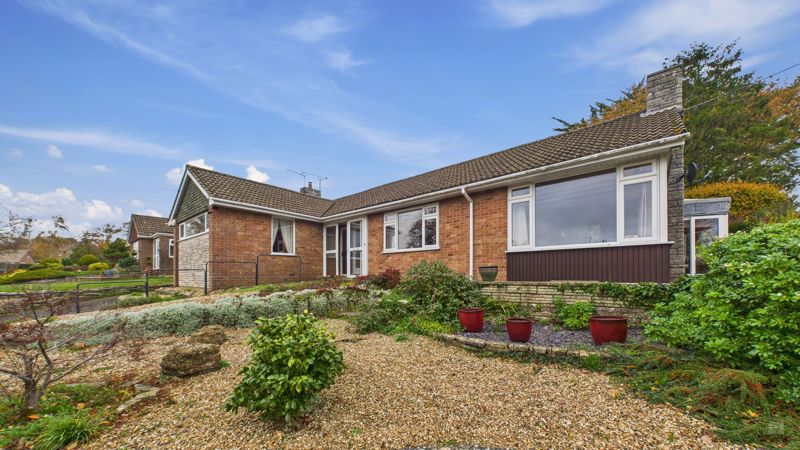4 bed bungalow for sale in Nash Lane, Yeovil, BA20