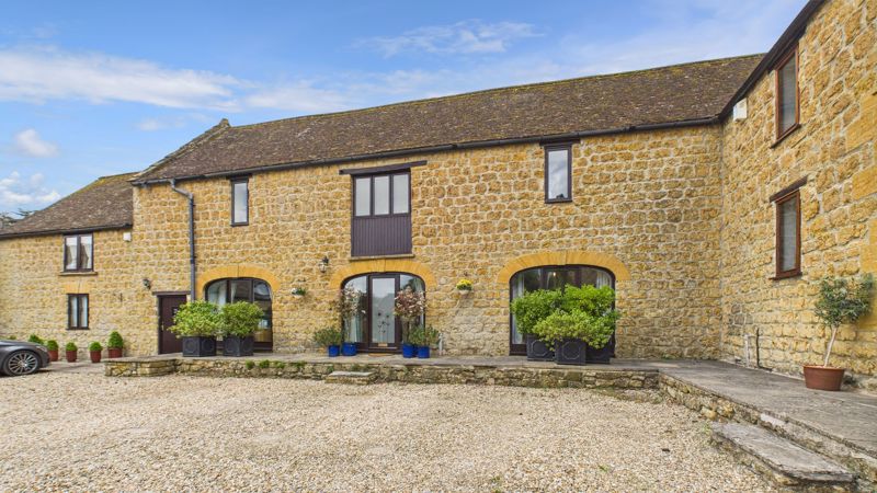 4 bed barn for sale, Yeabridge - Property Image 1