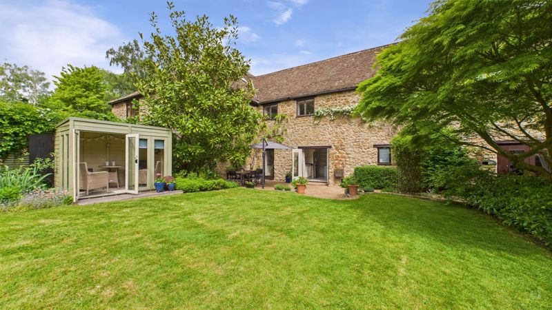 4 bed barn for sale, Yeabridge 26