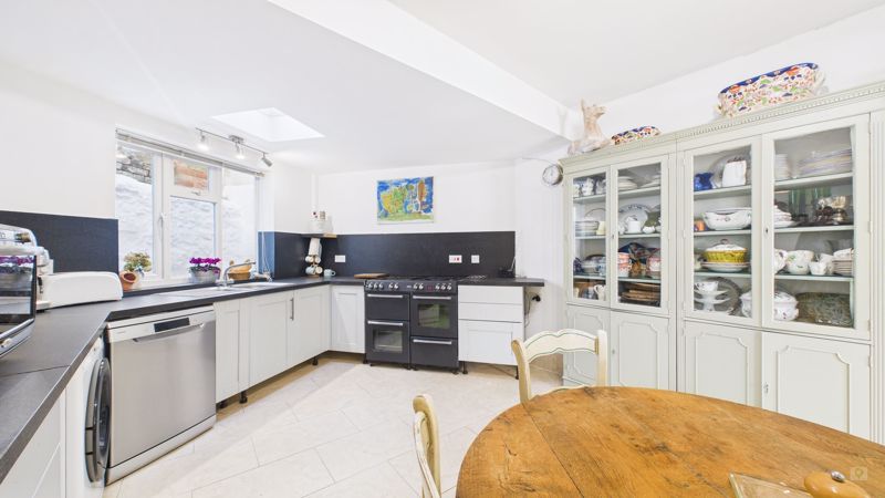 3 bed house for sale in St. James Street, South Petherton 9