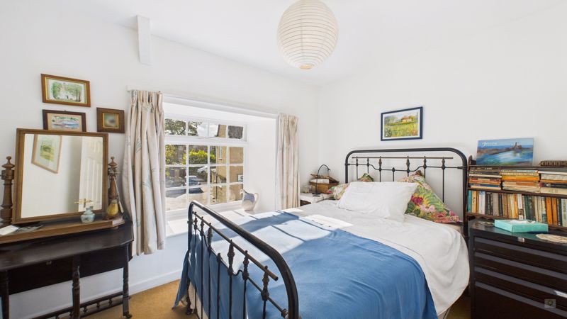 3 bed house for sale in St. James Street, South Petherton  - Property Image 15