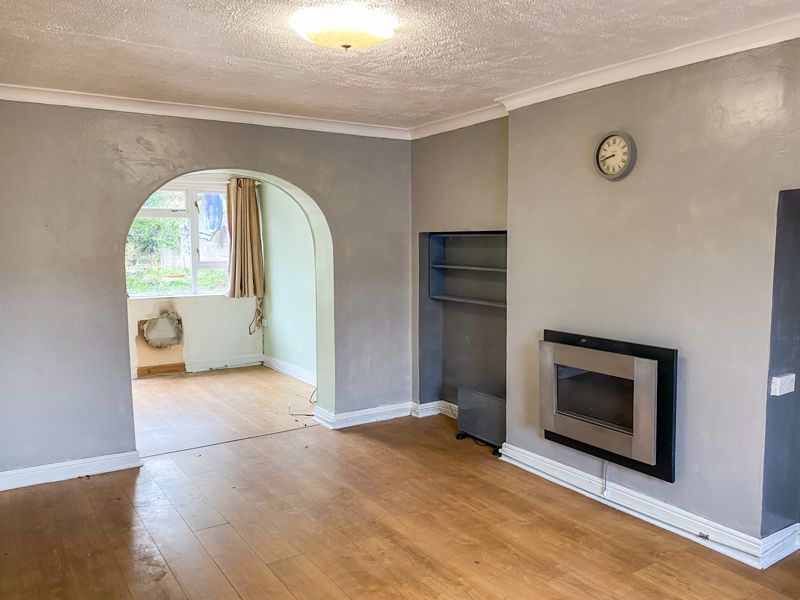 2 bed house for sale in Rex Road, Higher Odcombe 1