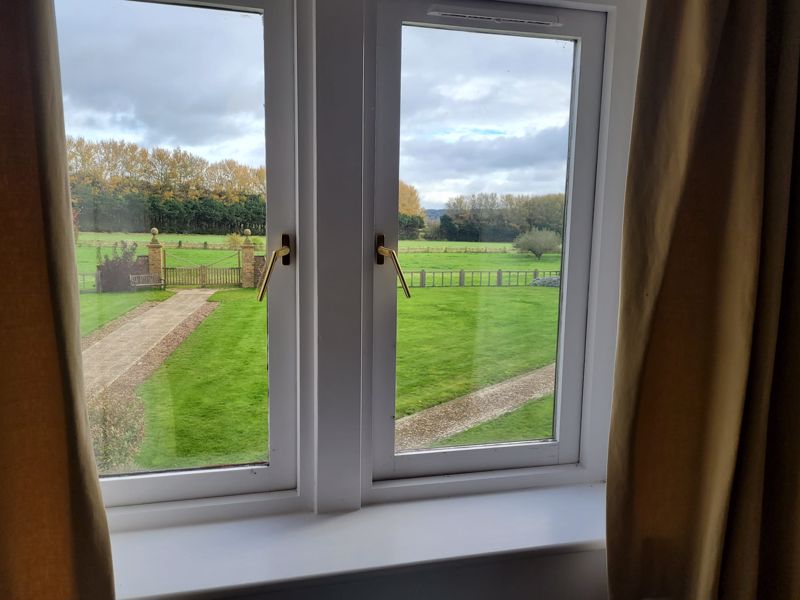 2 bed house for sale in Hayes End Manor, South Petherton 25