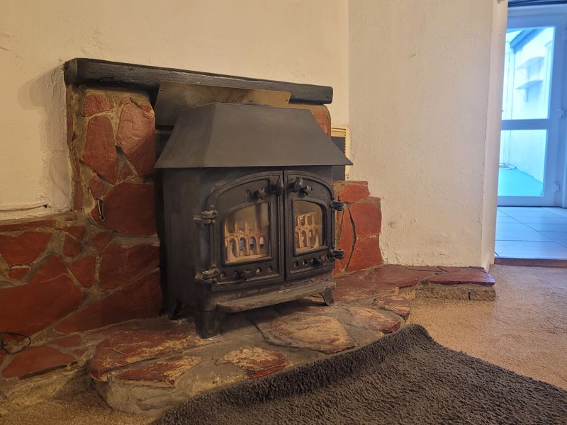 3 bed cottage for sale in North Street, Shepton Beauchamp 12