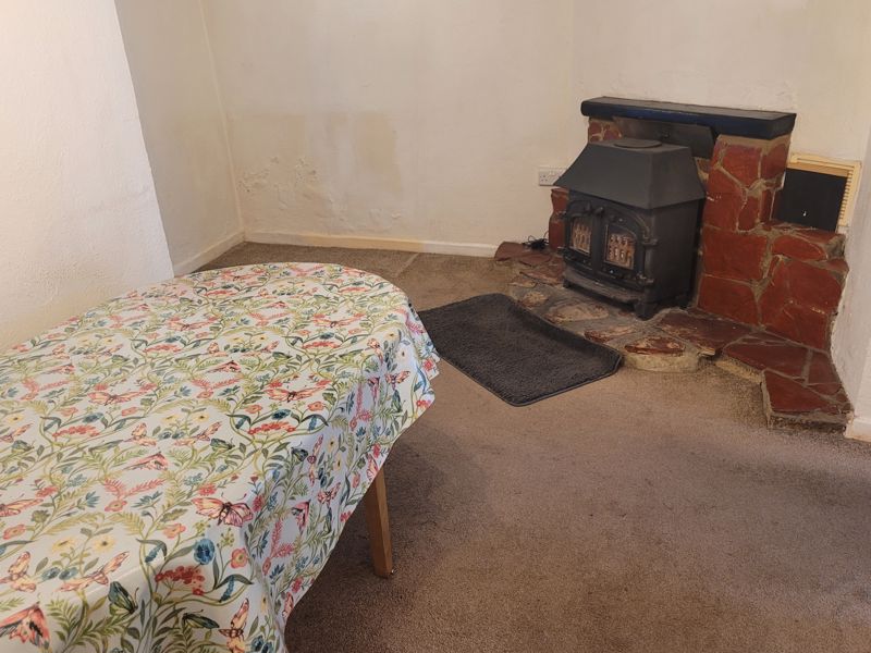 3 bed cottage for sale in North Street, Shepton Beauchamp 13