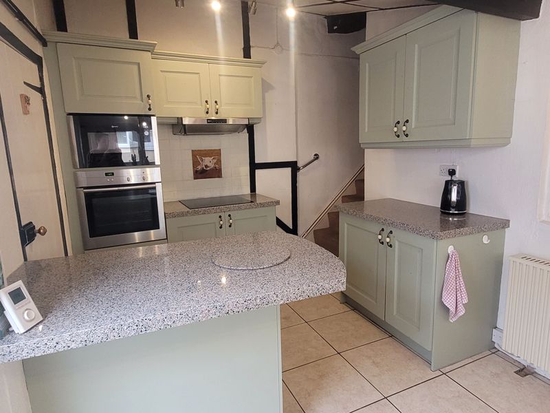 3 bed cottage for sale in North Street, Shepton Beauchamp 18