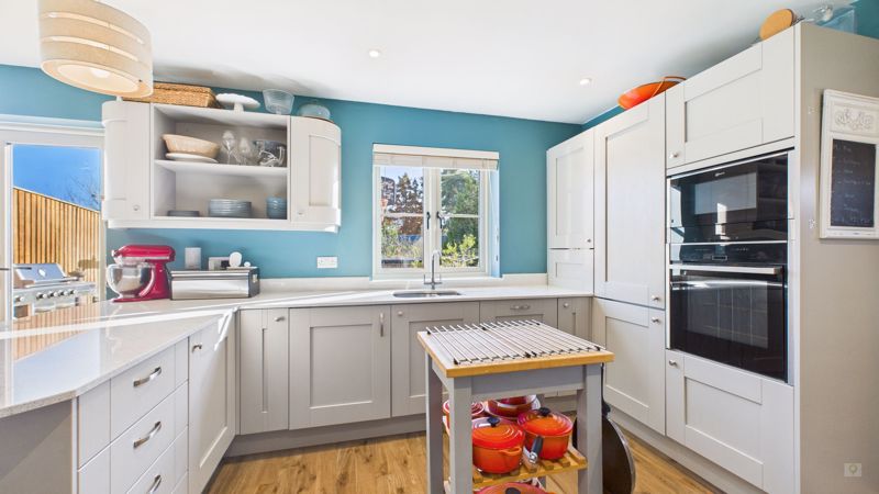 4 bed house for sale in Orchard Drive, Merriott 2