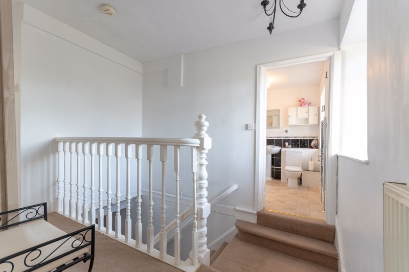 3 bed house for sale in Higher Street, Bower Hinton 9