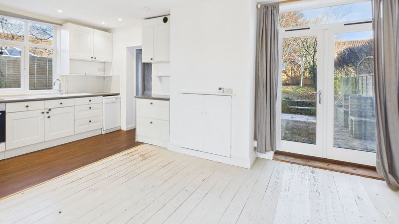 3 bed house for sale in Lightgate Road, South Petherton 4