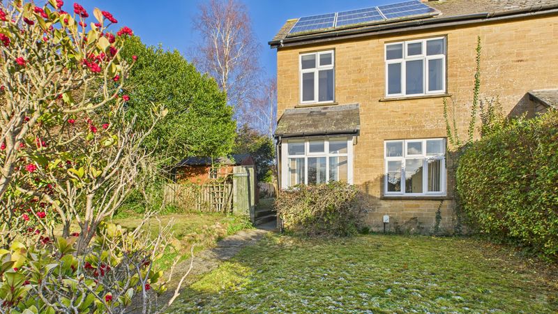 3 bed house for sale in Lightgate Road, South Petherton, TA13