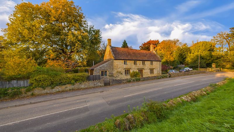 4 bed cottage for sale, Stoke-Sub-Hamdon  - Property Image 1