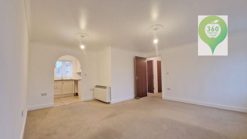 2 bed for sale in Vincent Way, Martock  - Property Image 12