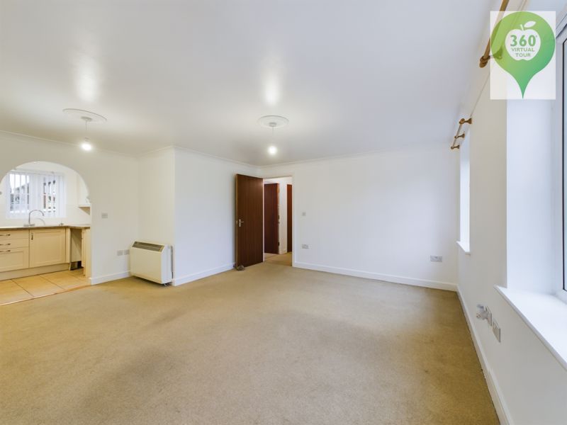 2 bed for sale in Vincent Way, Martock  - Property Image 2