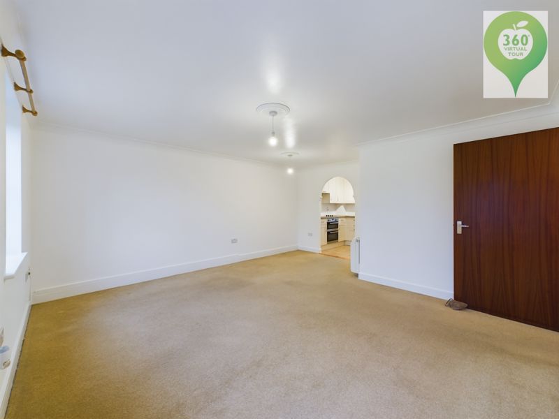 2 bed for sale in Vincent Way, Martock  - Property Image 9