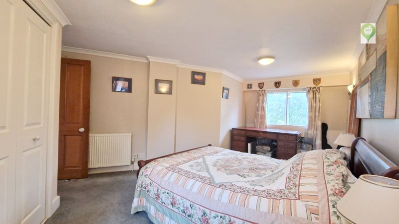 3 bed for sale in Prigg Lane, South Petherton  - Property Image 13